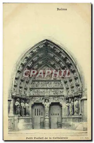 Cartes postales Reims Petit Portail De La Cathedrale