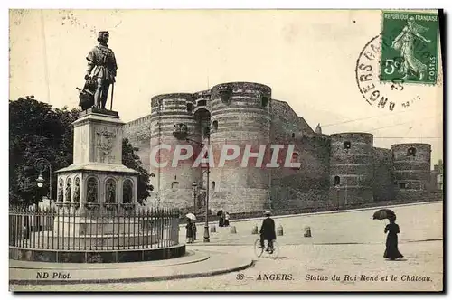 Cartes postales Angers Statue du roi Rene et le chateau