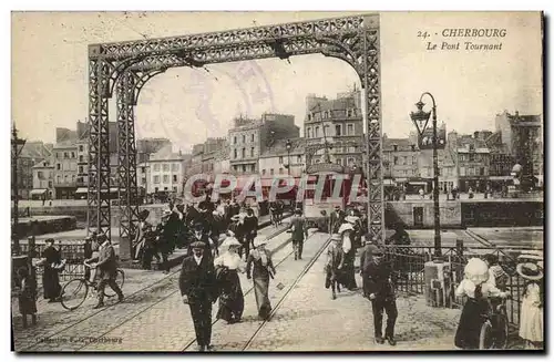 Ansichtskarte AK Cherbourg Le Pont Tournant Tramway Cheavl