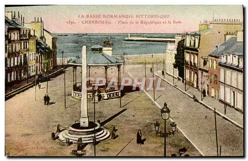 Ansichtskarte AK Cherbourg Place de la Republique et la rade