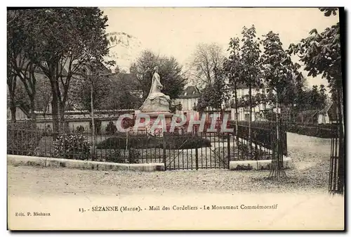 Ansichtskarte AK Sezanne Mail des Cordeliers le Monument Commemoratif