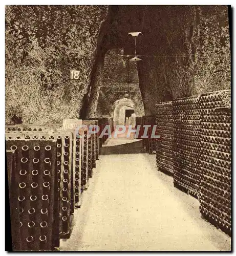 Cartes postales Champagne Pommery & Greno Enfilade de crayeres d&#39origine gallo romaine