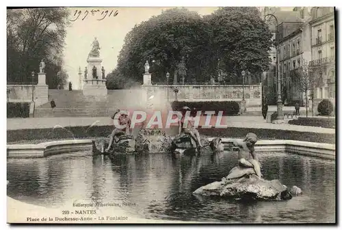 Cartes postales Nantes Place de la Duchesse Anne La Fontaine