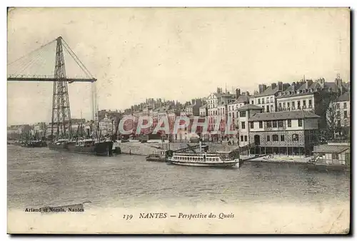 Ansichtskarte AK Nantes Perspective Des Quais Bateaux