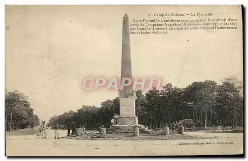 Ansichtskarte AK Camp De Chalons La Pyramide