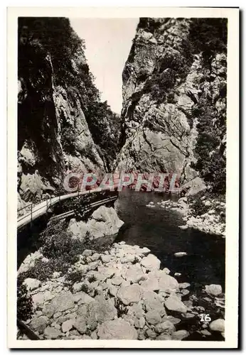 Cartes postales moderne Les gorges