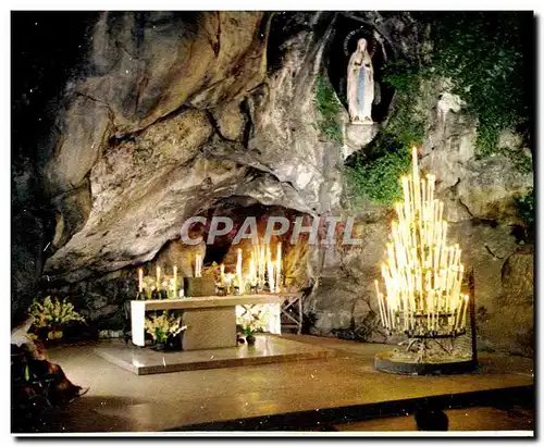 Cartes postales moderne Lourdes La Grotte Miraculeuse