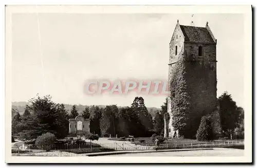 Cartes postales moderne St Hilaire Du Harcouet Jardin Public Et Vieille Tour