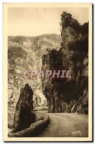 Cartes postales Gorges Du Tarn Ste Enimie La route