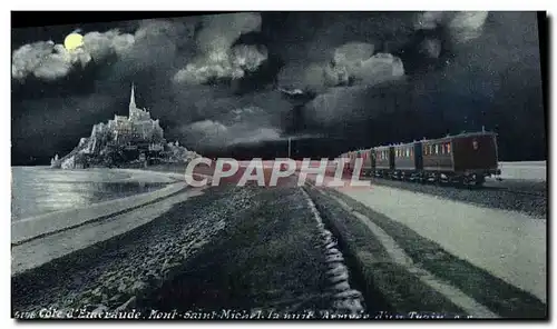 Cartes postales Cote Mont Saint Michel La nuit Arrivee d'un train