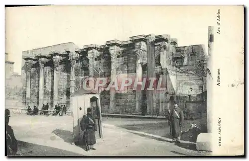 Cartes postales Athenes Arc d'Adrien Soldats
