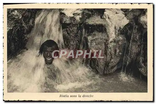 Cartes postales Riatia sous la douche Edon Sple Des Auto Circuits Nord Africains De La Cie Gle Transatlantique