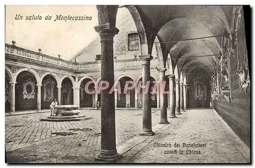 Cartes postales Un Saluto Da Montecassino Chiosttro Dei Benefallori avanti la Chiesa