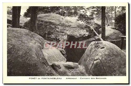 Ansichtskarte AK Fontainebleau Foret Apremont Caverne des brigands