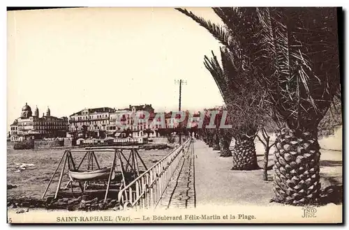 Cartes postales Saint Raphael Le Boulevard Felix Martin et la Plage Bateau