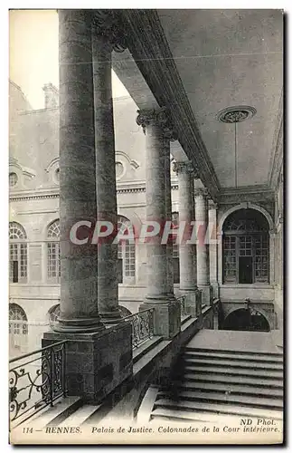 Ansichtskarte AK Rennes Palais De Justice Colonnades De la Cour Interieure