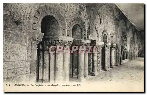 Cartes postales Angers La Prefecture Arcades Romaines