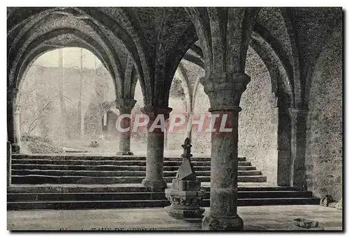 Ansichtskarte AK Abbaye Des Vaux De Vernay Interieur du cloitre