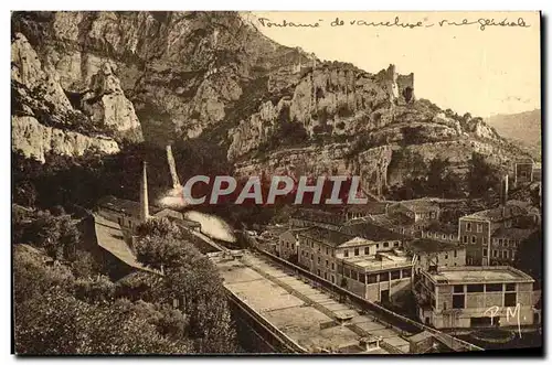 Cartes postales Fontaine de Vaucluse Vue generale et rocher