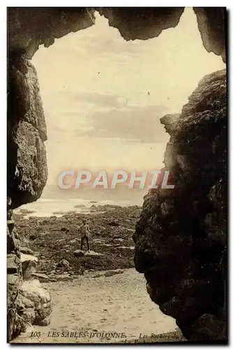 Ansichtskarte AK Les Sables D&#39Olonne Les rochers La roche percee