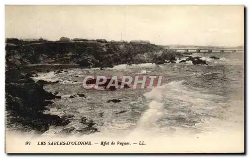 Ansichtskarte AK Les Sables D&#39Olonne Effet de Vagues