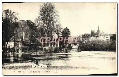Cartes postales Metz Au Bord De La Moselle