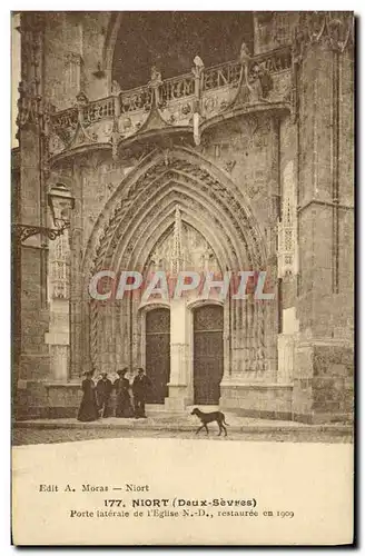 Cartes postales Niort Porte Laterale De l&#39Eglise