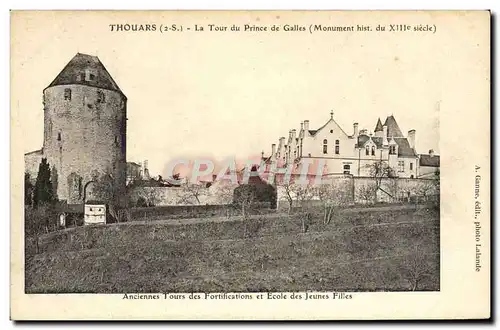 Cartes postales Thouars La Tour Du Prince De Galles Anciennes tours des fortifications et Ecole des jeunes fille