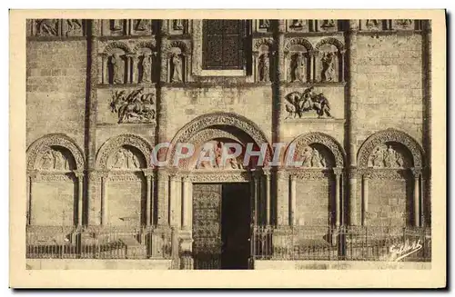 Cartes postales Angouleme Cathedrale Saint Pierre Facade