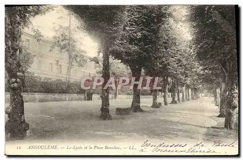 Ansichtskarte AK Angouleme Le Lycee Et La Place Beaulieu