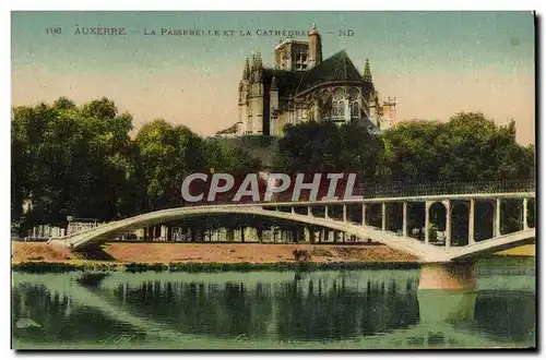 Ansichtskarte AK Auxerre La Passerelle Et La Cathedrale