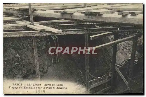 Cartes postales Paris Les Trous Apres Un Orage Etayage De l&#39Excavation Sur La Place St Augustin