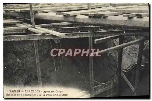 Cartes postales Paris Les Trous Apres Un Orage Etayage De l&#39Excavation Sur La Place St Augustin