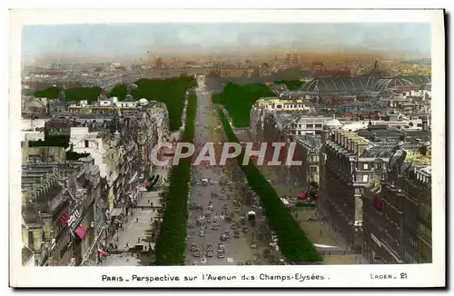 Cartes postales Paris Perspective Sur l&#39Avenue Des Champs Elysees