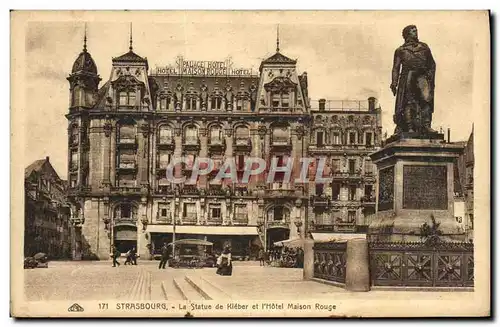 Cartes postales Strasbourg La Statue De Kleber Et l'Hotel Maison Rouge