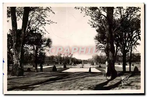 Cartes postales moderne Fontainebleau Jardins du Palais Le Parterre