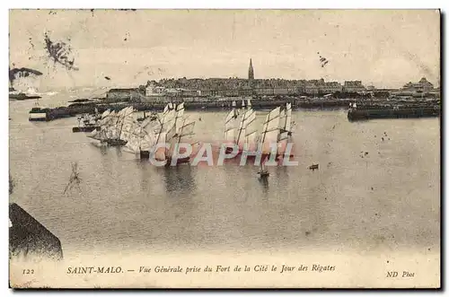 Cartes postales Saint Malo Vue Generale Prise Du Fort De La Cite Le Jour Des Regates Bateaux