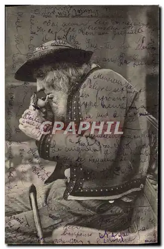 Cartes postales Fumeur de Plomodiern Menez Hem Foklore TOP