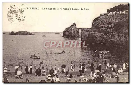 Ansichtskarte AK Biarritz La Plage du Port Vieux a l&#39heure du bain