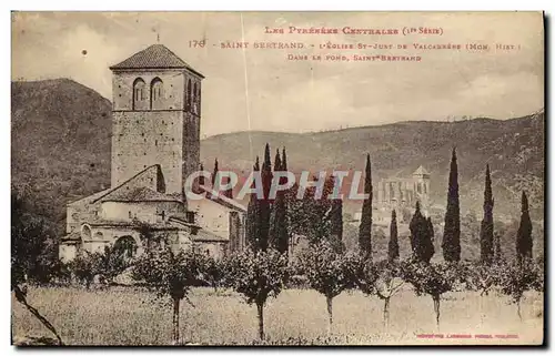 Ansichtskarte AK Les Pyrenees Centrales Saint Bertrand L&#39Eglise St Just De Valcabrere Dans le fond Saint Betra