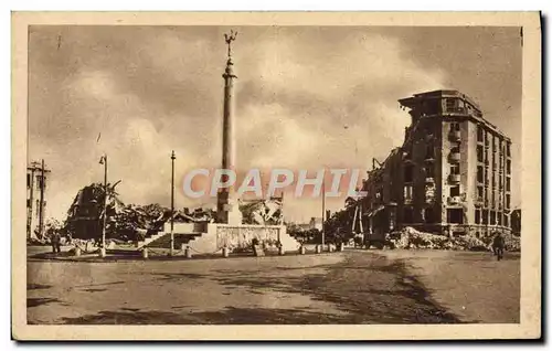 Cartes postales Caen Monument Aux Morts Et Hotel Malherbe Militaria