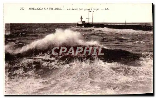 Cartes postales Boulogne Sur Mer La Jetee Par Gros Temps