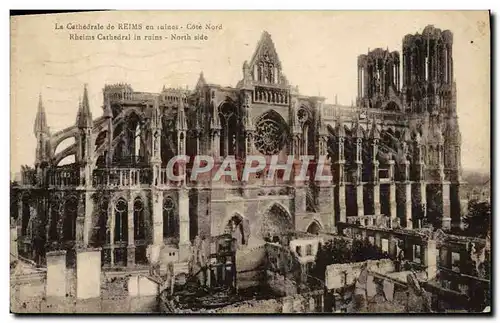 Ansichtskarte AK Reims La Cathedrale en ruines Cote Nord Militaria