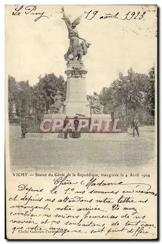 Cartes postales Vichy Statue du Genie De La Republique Inauguree le 4 avril 1904