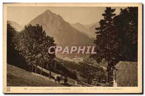 Cartes postales Les Hautes Pyrenees Cauterets La Ville Le peguere et val de Cambasque