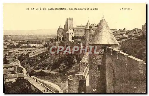 Cartes postales La Cite De Carcassonne Les Remparts Et La Ville