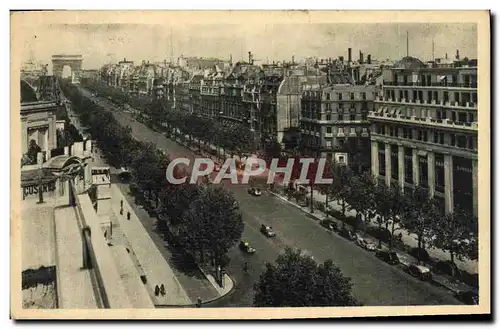 Cartes postales Paris L&#39Avenue Des Champs Elysees Arc de Triomphe