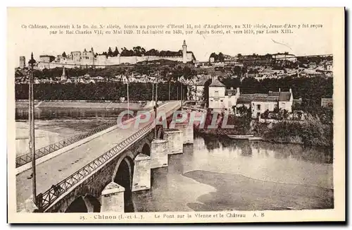 Cartes postales Chinon Le Pont Sur La Vienne Et Le Chateau