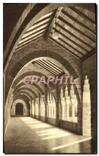 Cartes postales Abbaye De Solesmes Interieur du Nouveau Cloitre