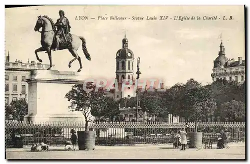 Ansichtskarte AK Lyon La Place Bellecour Statue Louis XIV l&#39eglise de la charite